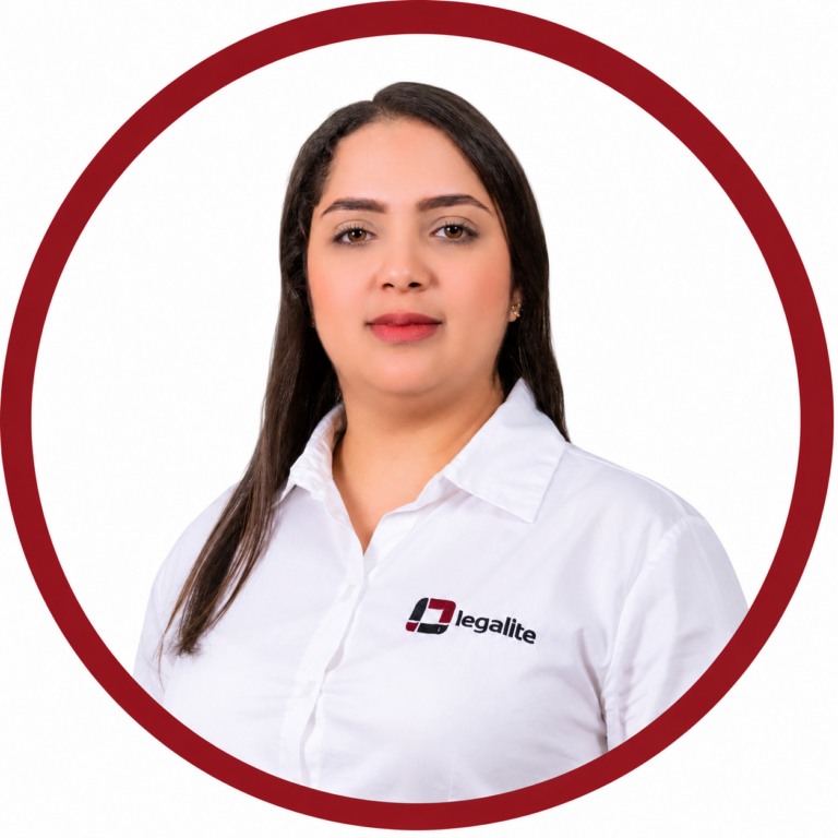Cyntia Martínez